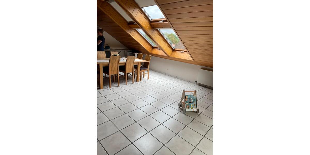 Dachgeschoßwohnung Verl - 2 Zimmer, 80 m&sup2;, 680&euro; | Angebot:26665448