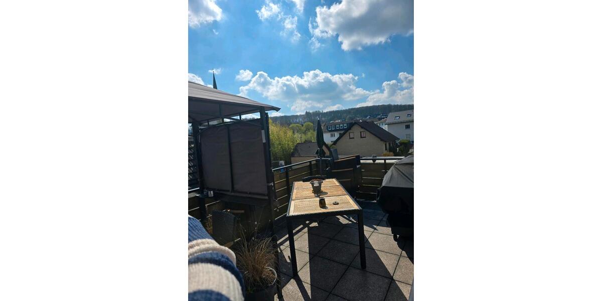 Dachgeschoßwohnung Warstein - 3 Zimmer, 76 m&sup2;, 650&euro; | Angebot:26704148