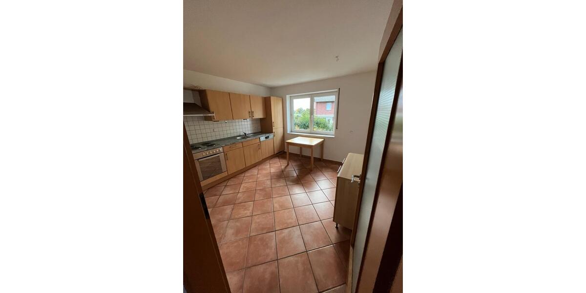 Etagenwohnung Lippstadt Overhagen - 3 Zimmer, 89 m&sup2;, 750&euro; | Angebot:25979594