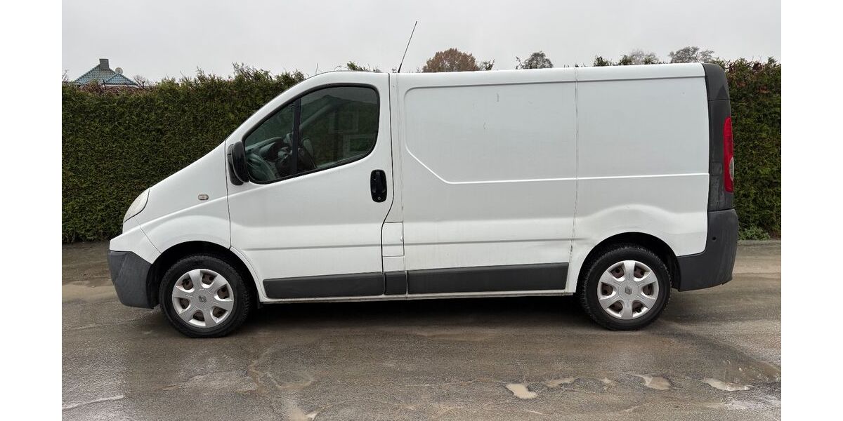 Renault Trafic 226.000 km 3.900 &euro; Verl 33415