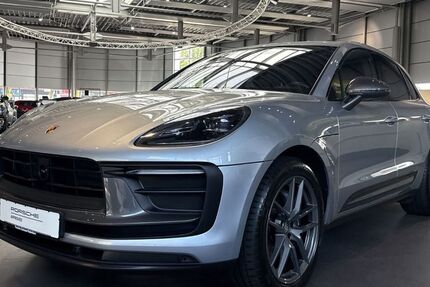 Porsche Macan 30.350 km 71.890 &euro; Paderborn 33100