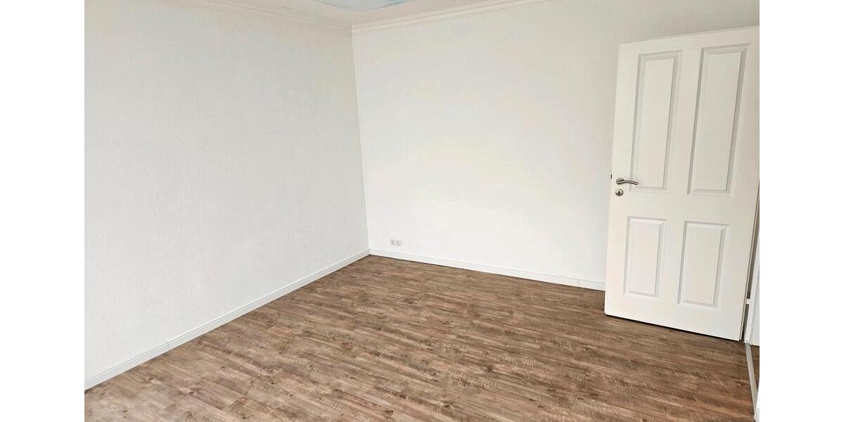 Dachgeschoßwohnung Lippstadt Overhagen - 2 Zimmer, 58 m&sup2;, 139.000&euro; | Angebot:24711514