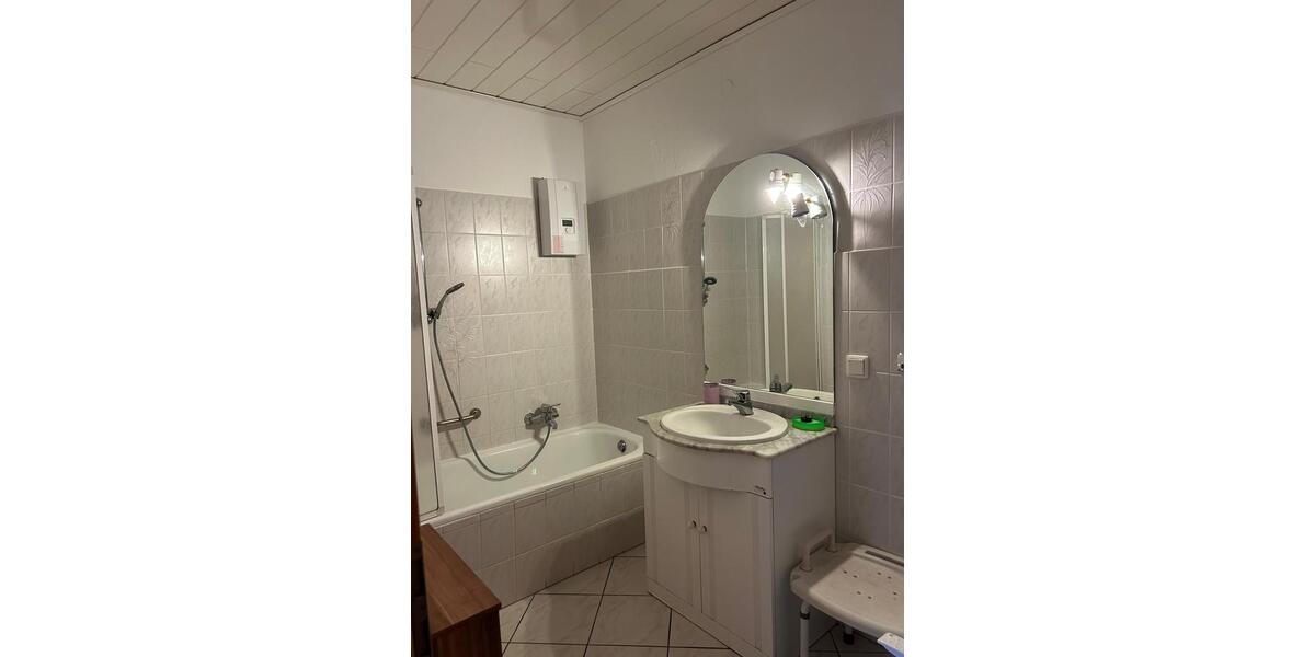 Etagenwohnung Paderborn - 3 Zimmer, 84 m&sup2;, 200.000&euro; | Angebot:26819338