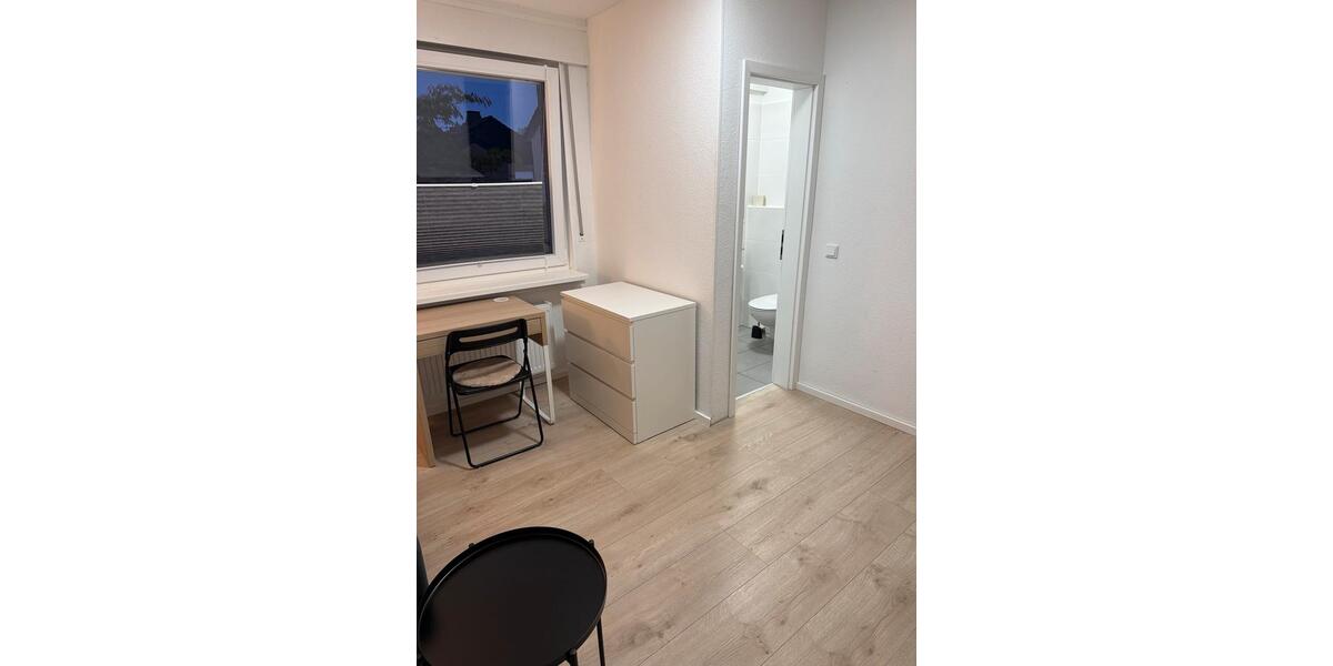 Etagenwohnung Erwitte - 1 Zimmer, 15 m&sup2;, 500&euro; | Angebot:25881143