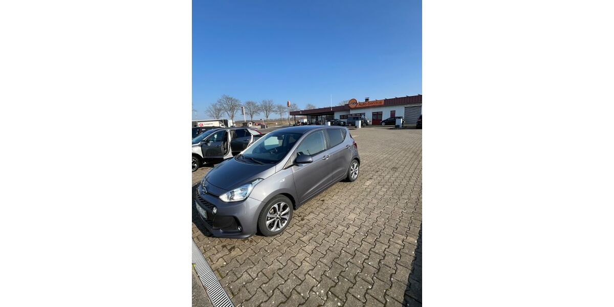 Hyundai i10 78.186 km 7.650 &euro; Paderborn 33100