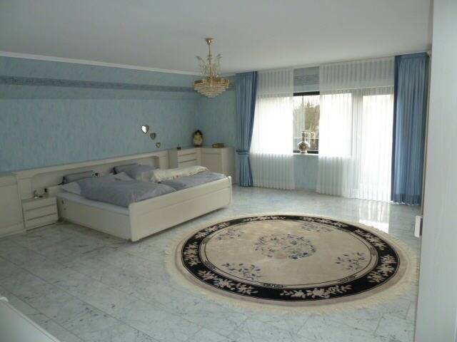 Mehrfamilienhaus, Wohnhaus Anröchte - 6 Zimmer, 240 m&sup2;, 995.000&euro; | Angebot:25664636