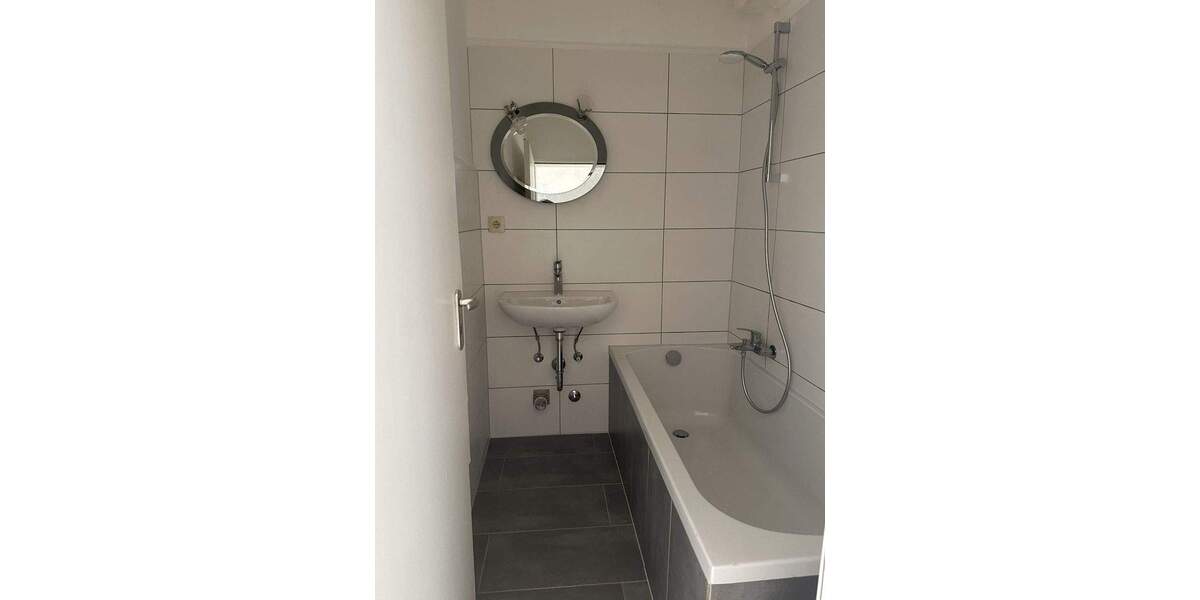 Etagenwohnung Lippstadt Kernstadt - 4 Zimmer, 83 m&sup2;, 169.000&euro; | Angebot:25745152