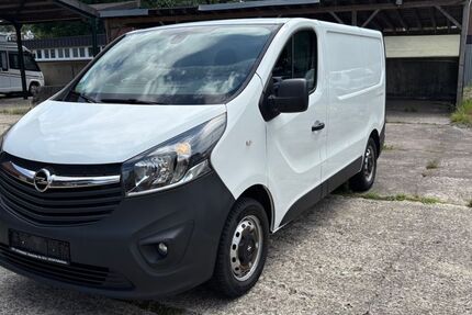 Opel Vivaro 91.740 km 10.990 &euro; Paderborn 33104