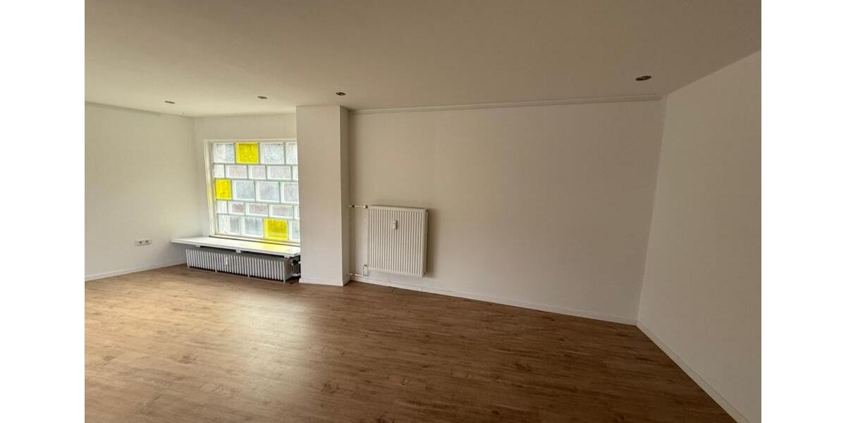Etagenwohnung Soest - 3 Zimmer, 110 m&sup2;, 995&euro; | Angebot:25291642