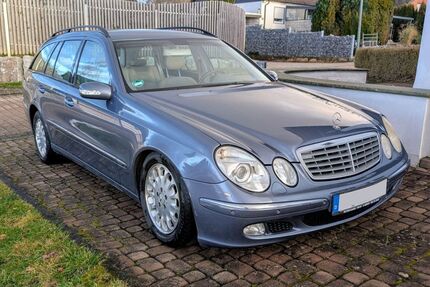 Mercedes-Benz E 270 316.500 km 2.500 &euro; Warstein 59581