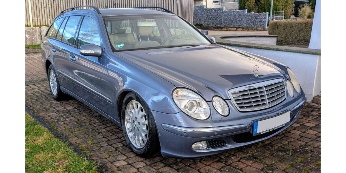 Mercedes-Benz E 270 316.500 km 2.500 &euro; Warstein 59581
