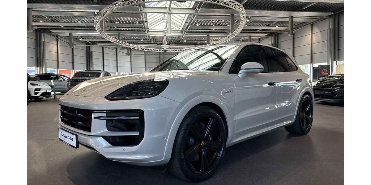 Porsche Cayenne 28.200 km 129.890 &euro; Paderborn 33100