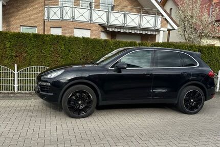 Porsche Cayenne 244.000 km 15.750 &euro; Paderborn 33104