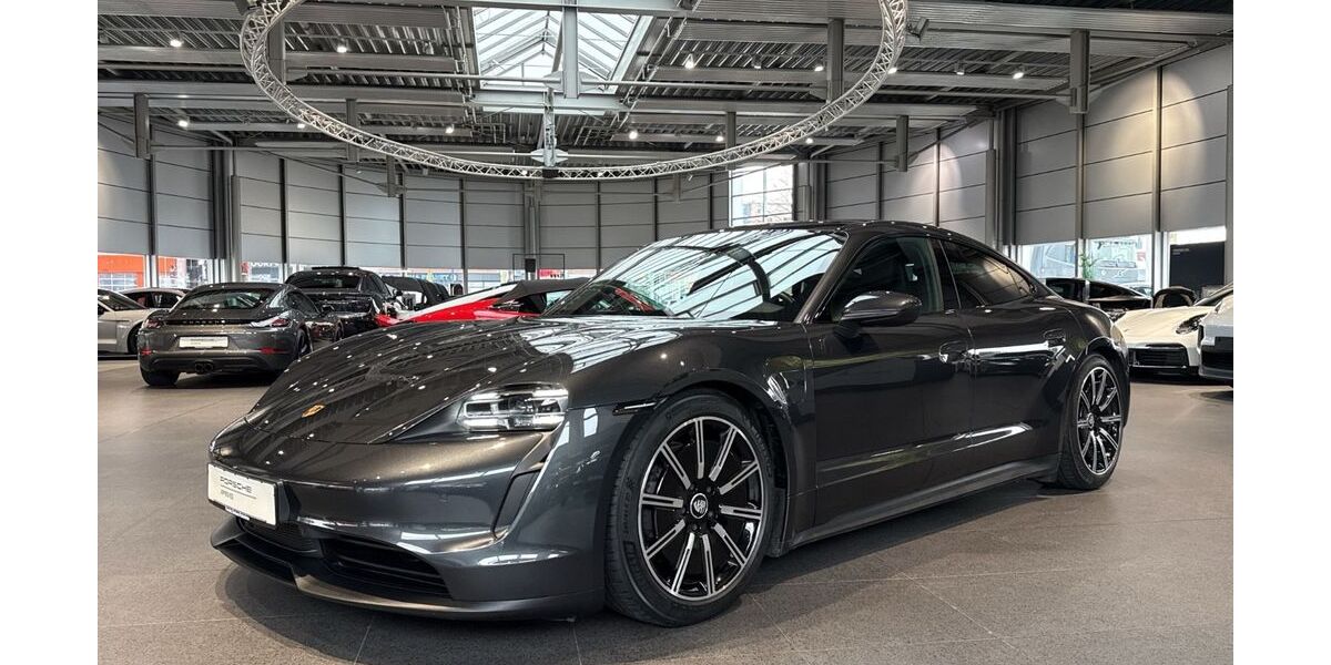 Porsche Taycan 42.350 km 67.890 &euro; Paderborn 33100