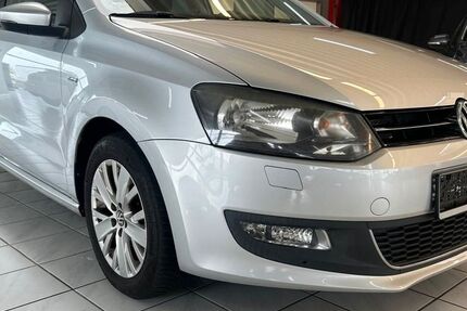 VW Polo 137.499 km 6.399 &euro; Paderborn 33100