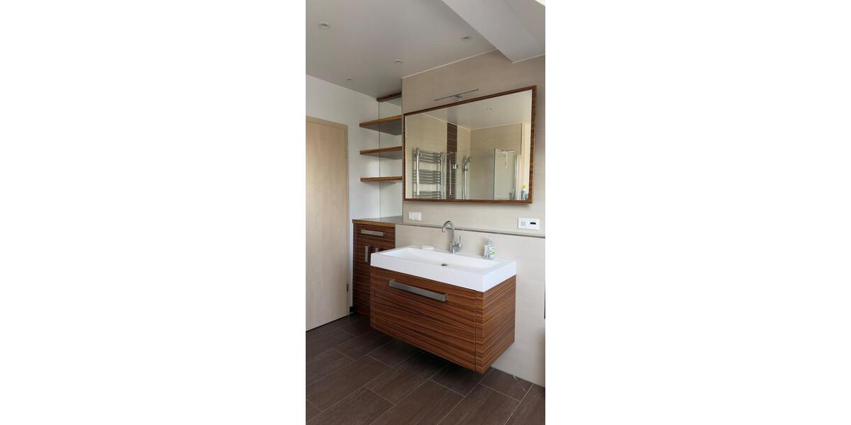 Dachgeschoßwohnung Gütersloh Kattenstroth - 3.5 Zimmer, 120 m&sup2;, 900&euro; | Angebot:26532521