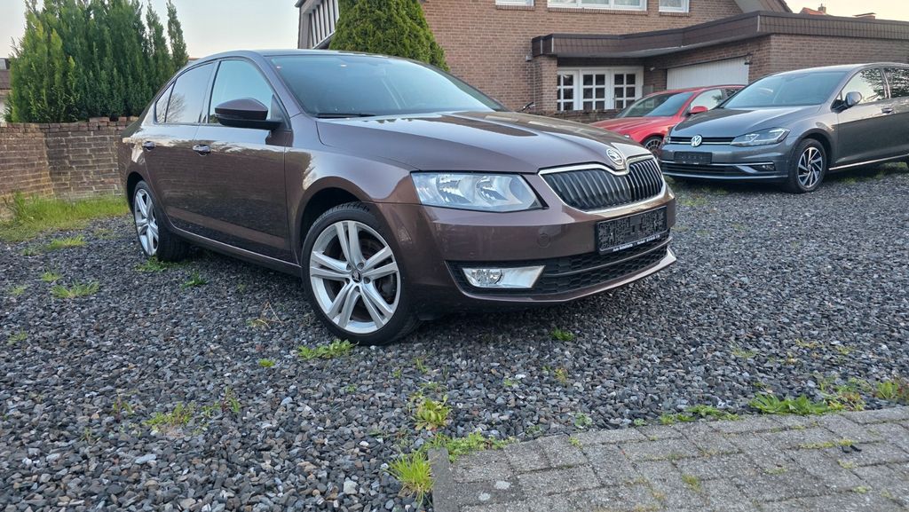 Skoda Octavia 81.250 km 11.250 &euro; Gütersloh 33334
