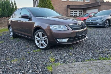 Skoda Octavia 81.250 km 11.990 &euro; Gütersloh 33334