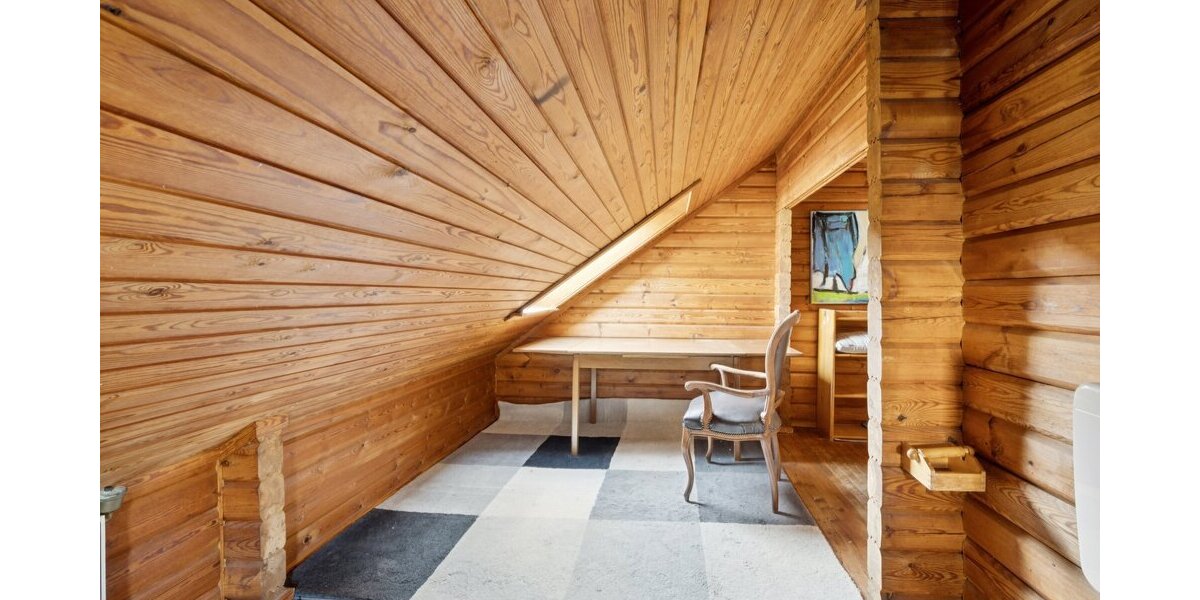 ? Charmantes Blockbohlenhaus in traumhafter Höhenlage von Warstein-Hirschberg - Einfamilienhaus Warstein | Angebot:25232863