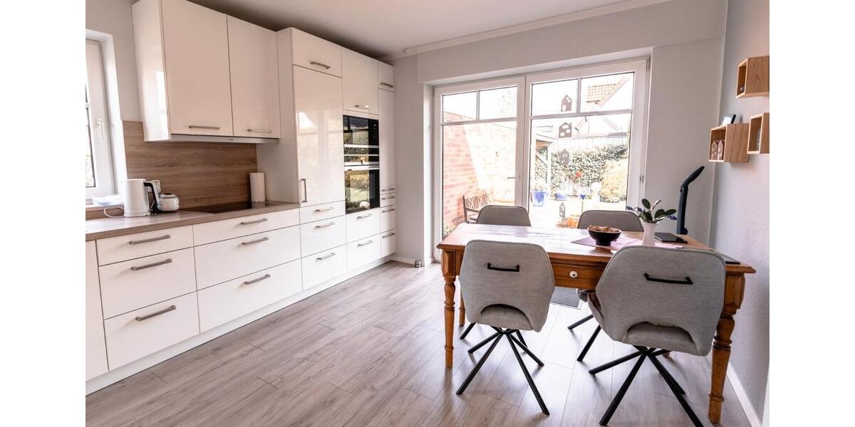 Einfamilienhaus Warstein - 6 Zimmer, 147 m&sup2;, 460.000&euro; | Angebot:27094942