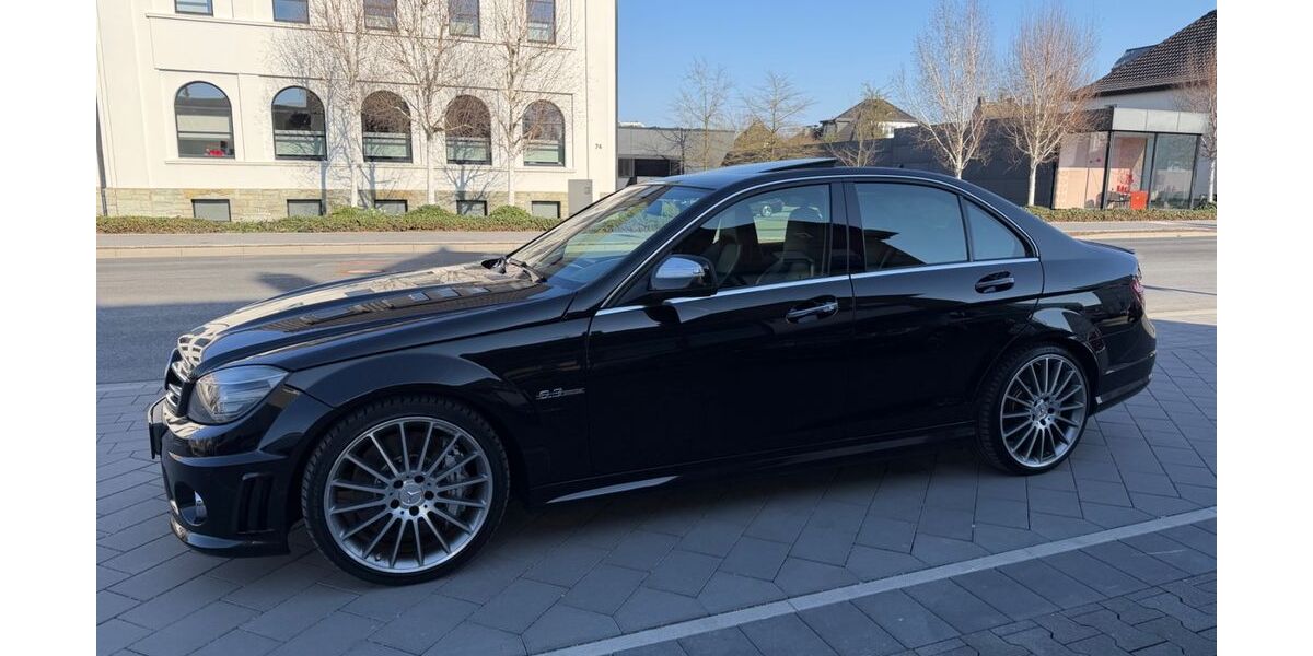 Mercedes-Benz C 63 AMG 164.000 km 29.500 &euro; Rheda-Wiedenbrück 33378