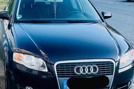 Audi A4 261.590 km 2.500 &euro; Paderborn 33104