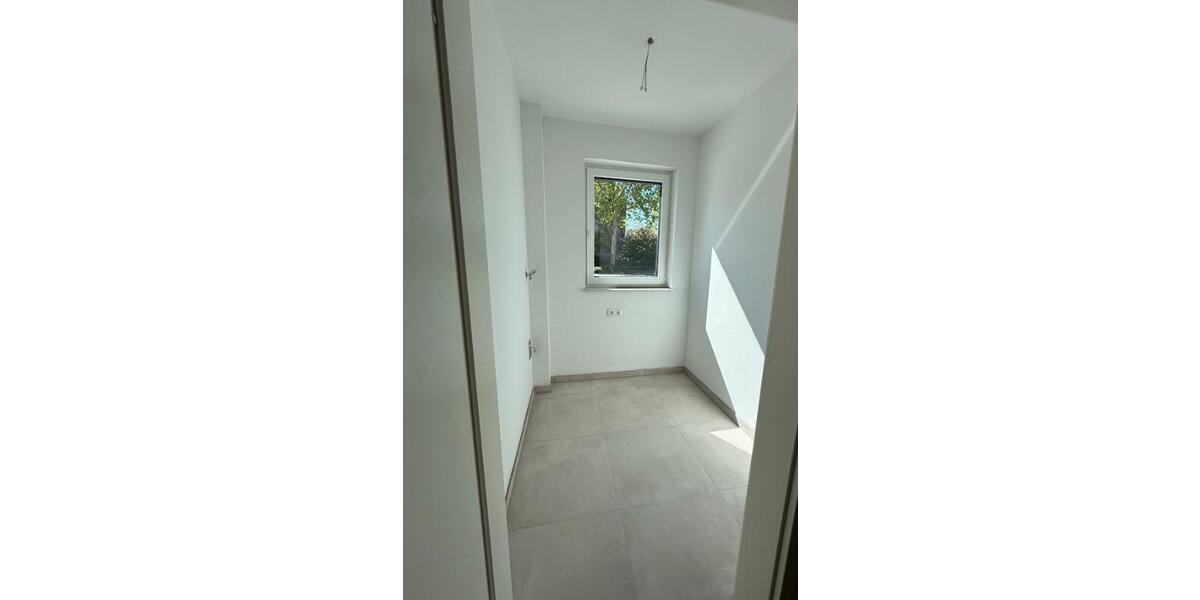 Erdgeschoßwohnung Lippstadt Garfeln - 3 Zimmer, 80 m&sup2;, 1.098&euro; | Angebot:26506397