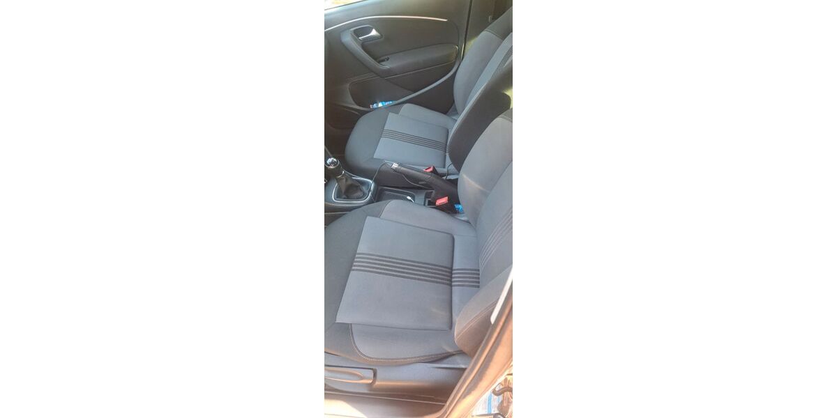 VW Polo 177.472 km 6.499 &euro; Langenberg 33449