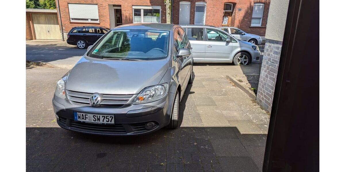 VW Golf Plus 374.000 km 2.700 &euro; Oelde 59302