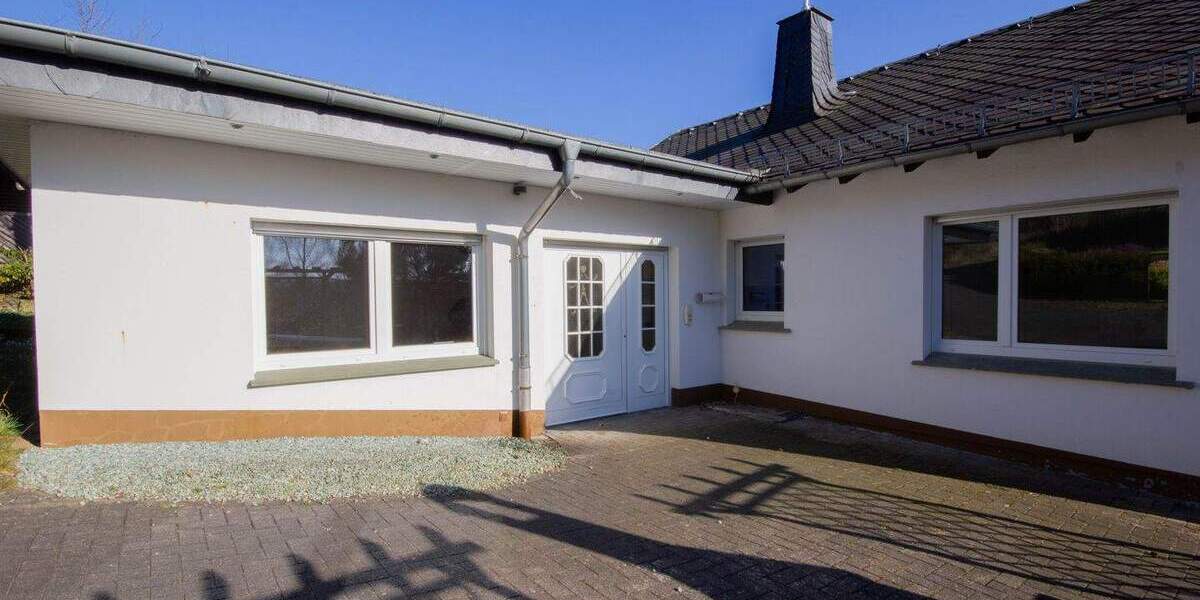 Einfamilienhaus Warstein Hirschberg - 5 Zimmer, 136 m&sup2;, 179.000&euro; | Angebot:25880169