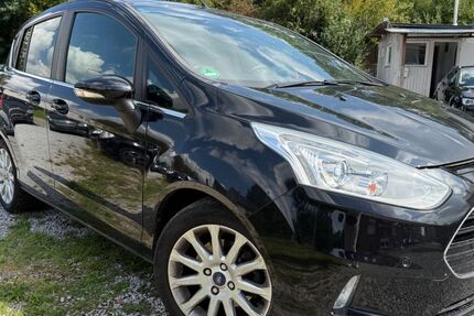 Ford B-Max 111.664 km 3.999 &euro; Paderborn 33106