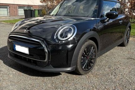 Mini ONE 88.000 km 14.900 &euro; Paderborn 33098