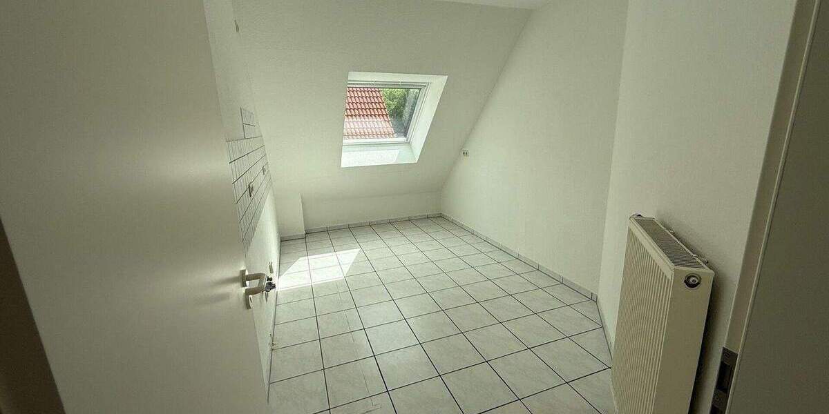 Etagenwohnung Paderborn Kernstadt - 2 Zimmer, 80 m&sup2;, 215.000&euro; | Angebot:25675417