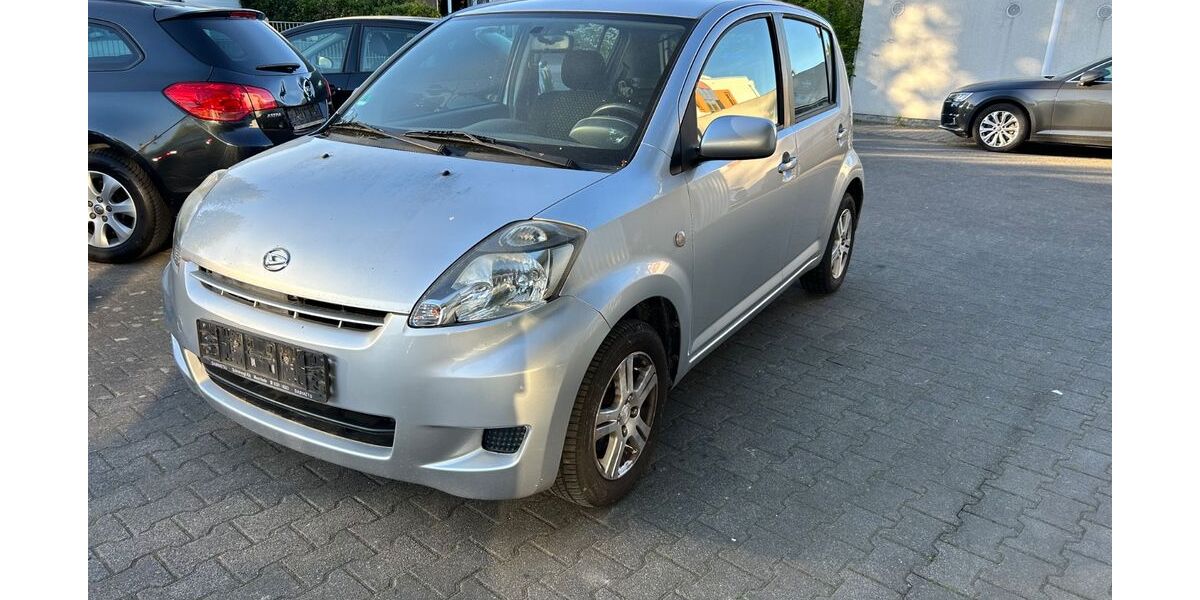 Daihatsu Sirion 147.000 km 1.299 &euro; Wadersloh 59329