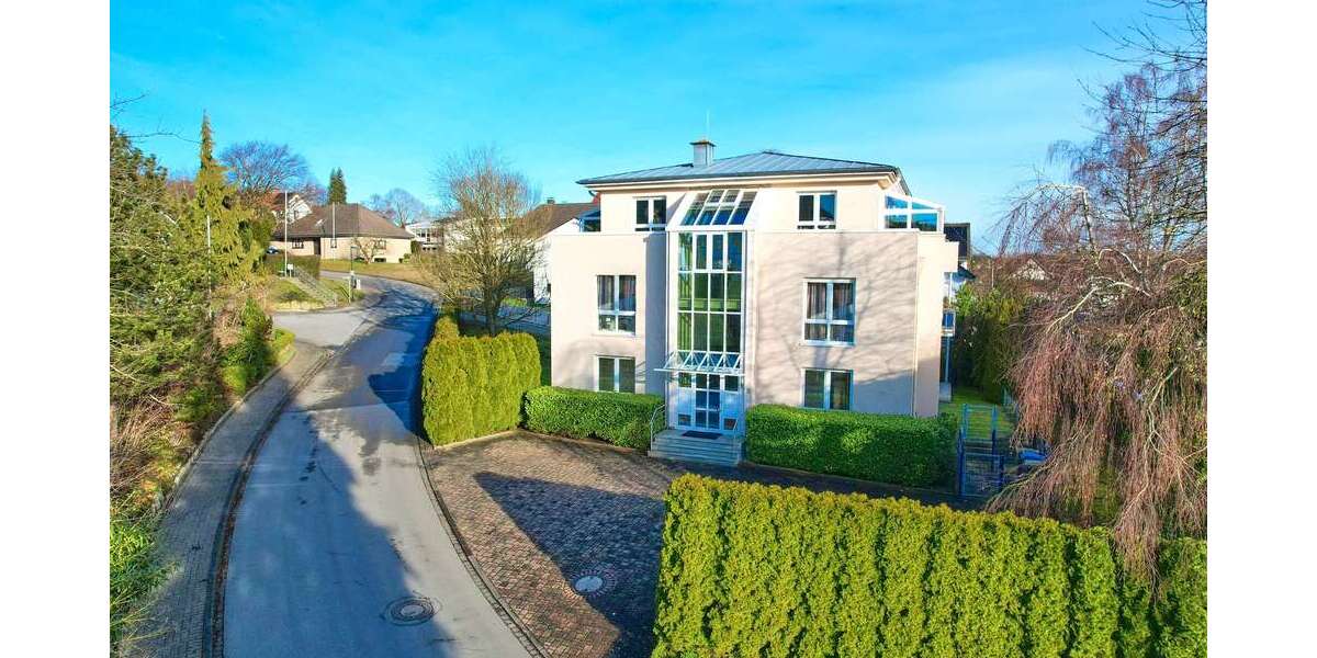 Einfamilienhaus Möhnesee - 11 Zimmer, 392 m&sup2;, 1.250.000&euro; | Angebot:25067708