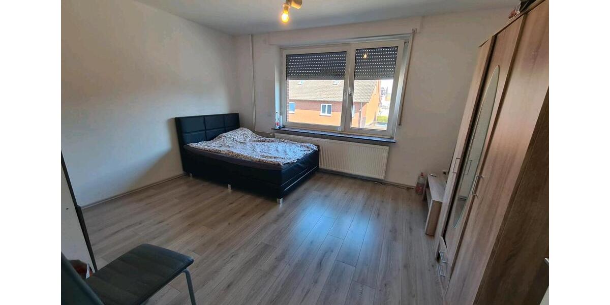 Etagenwohnung Beckum - 3 Zimmer, 83 m&sup2;, 790&euro; | Angebot:25981142
