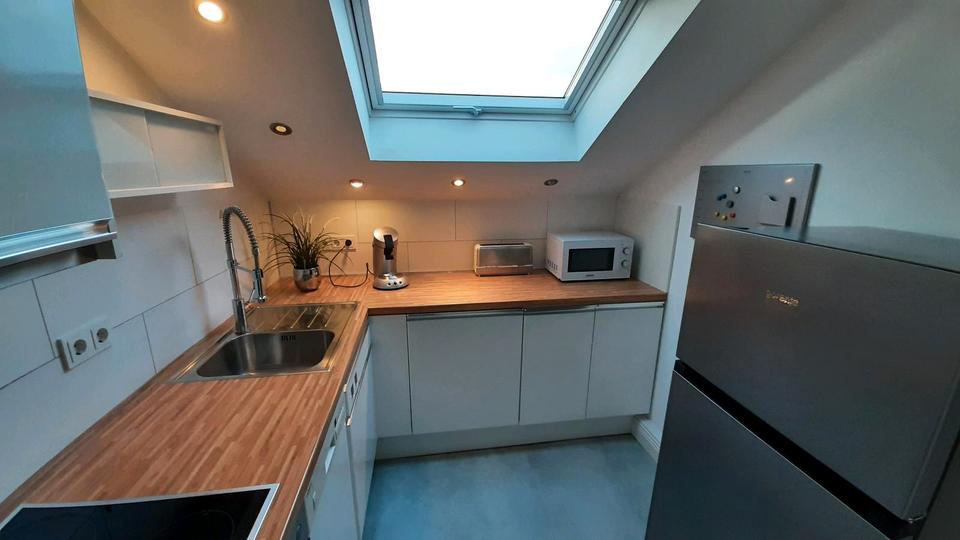 Dachgeschoßwohnung Lippstadt Overhagen - 3 Zimmer, 82 m&sup2;, 986&euro; | Angebot:25968672