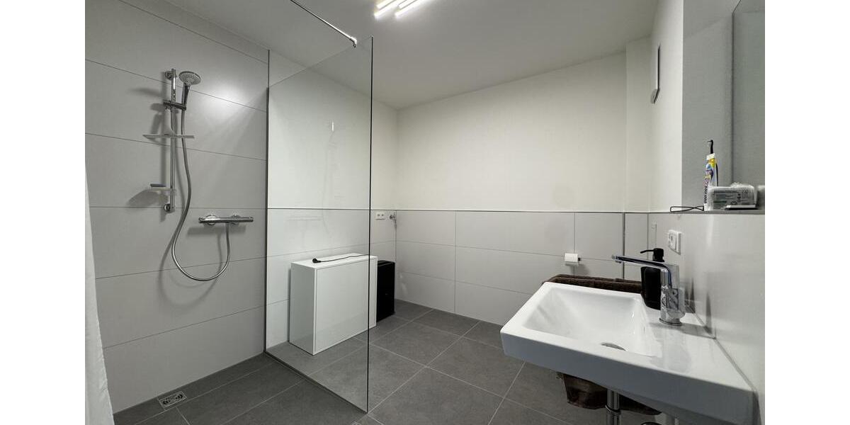 Etagenwohnung Gütersloh - 3 Zimmer, 82 m&sup2;, 1.080&euro; | Angebot:25807122