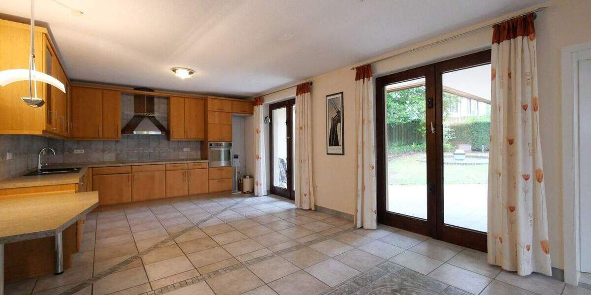 Einfamilienhaus Paderborn Kernstadt - 6 Zimmer, 267 m&sup2;, 799.000&euro; | Angebot:25688036