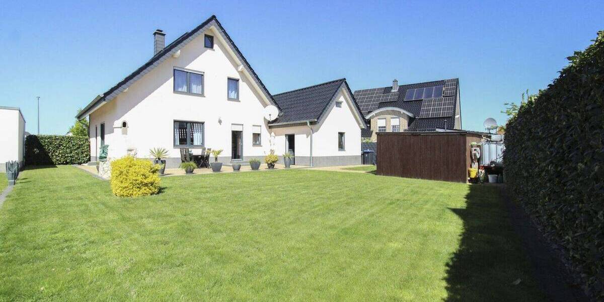 Einfamilienhaus Salzkotten Niederntudorf - 4 Zimmer, 470.000&euro; | Angebot:26585061
