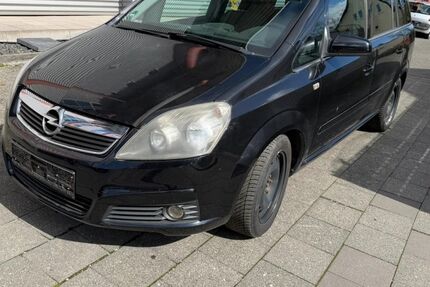 Opel Zafira 264.000 km 999 &euro; Paderborn 33100
