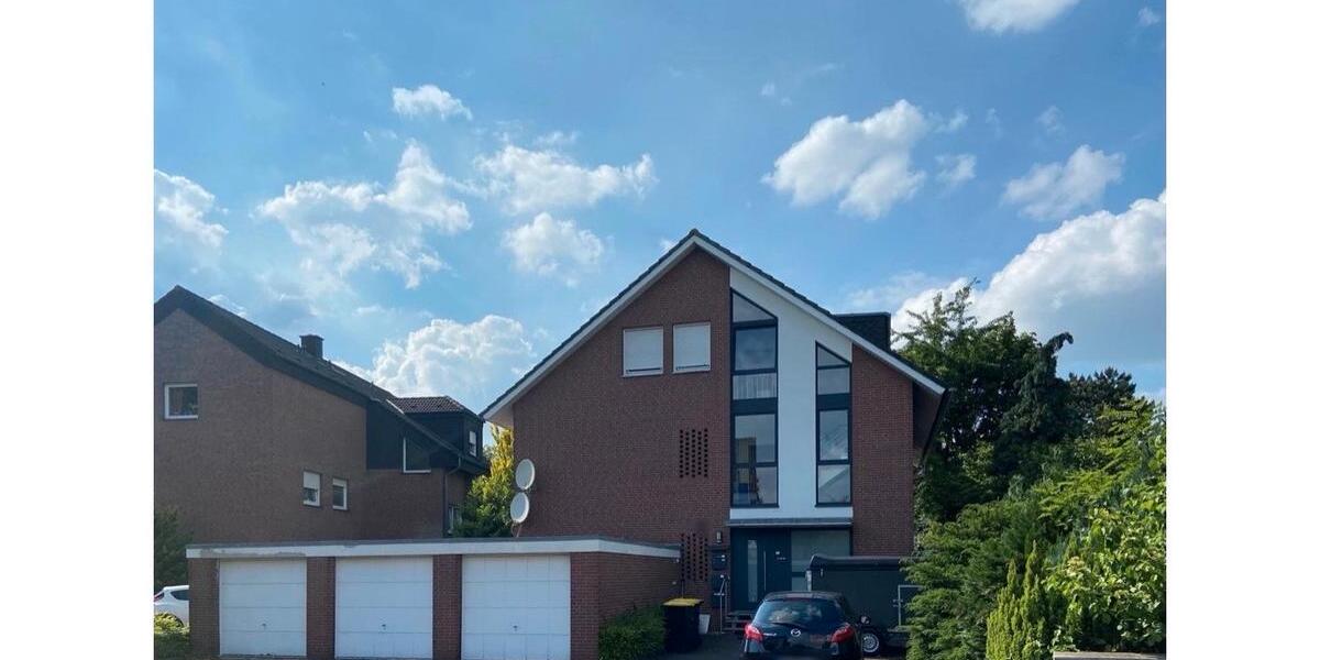 Dachgeschoßwohnung Verl - 3 Zimmer, 90 m&sup2;, 950&euro; | Angebot:26683004