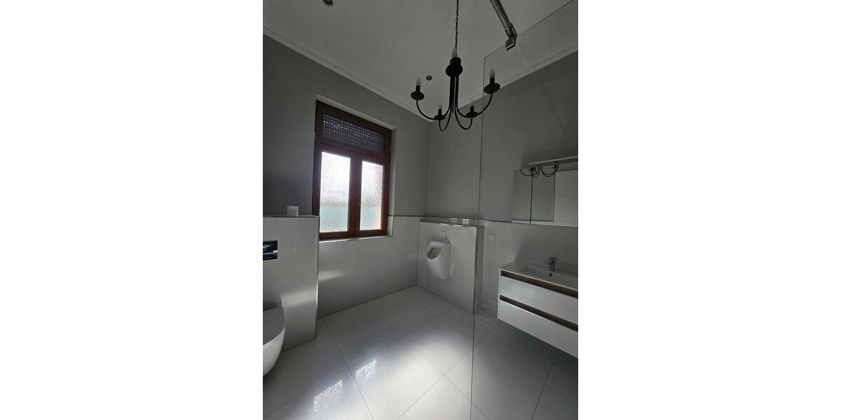 Einfamilienhaus Beckum - 2 Zimmer, 73 m&sup2;, 900&euro; | Angebot:26393523