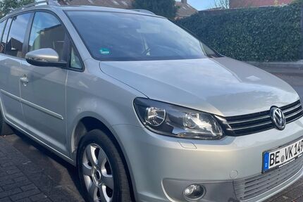 VW Touran 182.699 km 4.990 &euro; Oelde 59302
