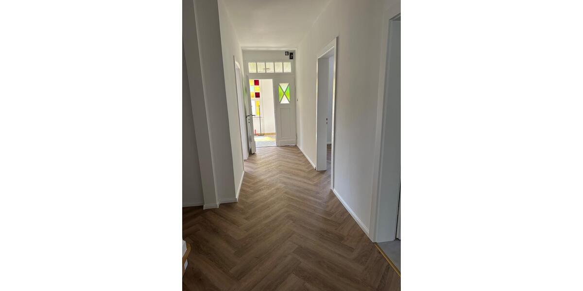 Bauernhaus, Landhaus Geseke - 6 Zimmer, 168 m&sup2;, 1.600&euro; | Angebot:26568093