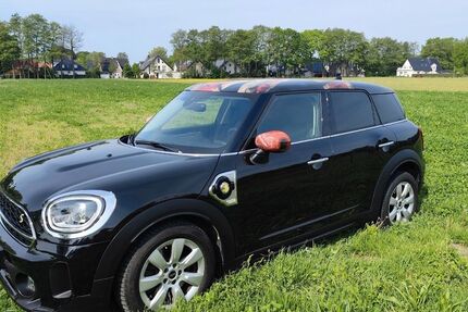 Mini Countryman SE (Cooper) 48.000 km 19.999 &euro; Paderborn 33104