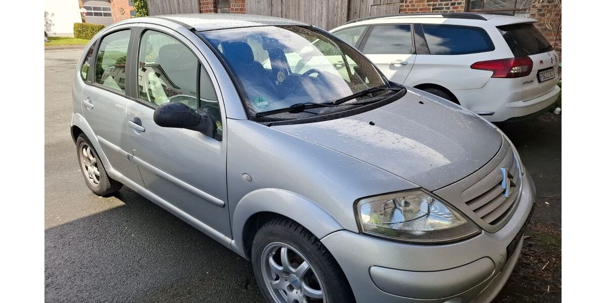 Citroen C3 156.000 km 1.900 &euro; bad wünnenberg 33181