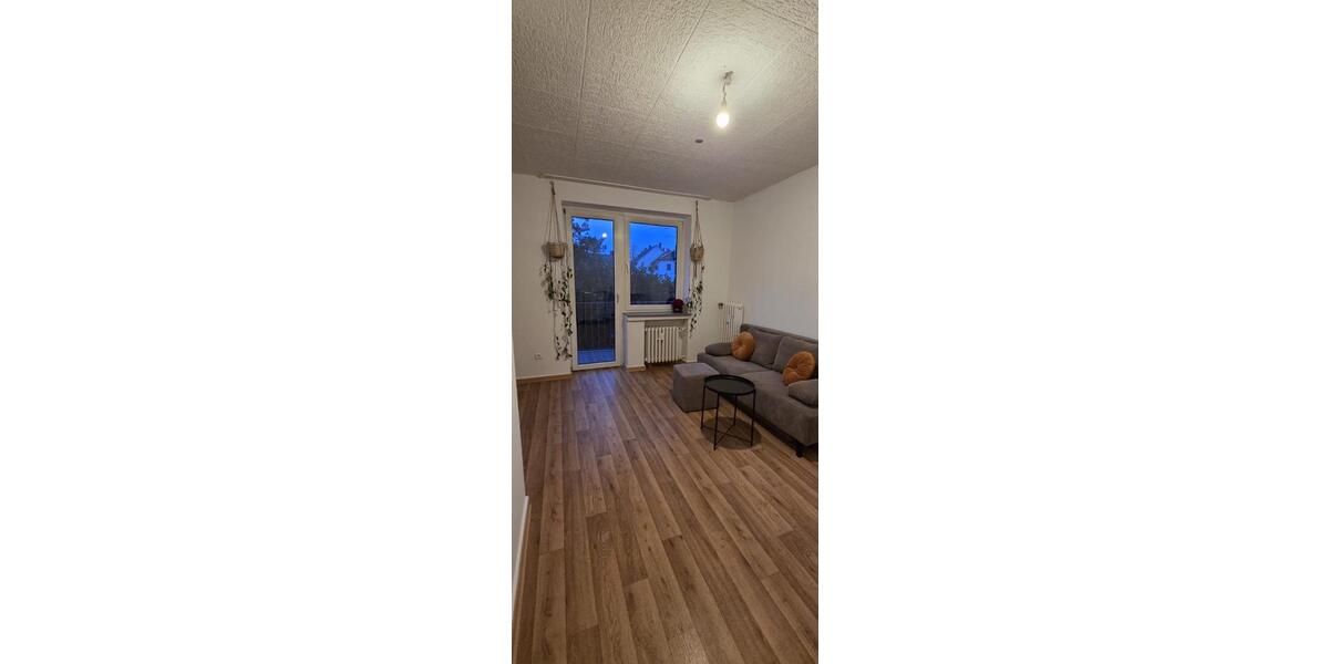 Etagenwohnung Gütersloh - 3 Zimmer, 81 m&sup2;, 750&euro; | Angebot:25649469