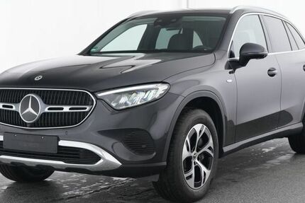 Mercedes-Benz GLC 300 17.824 km 58.850 &euro; Soest 59494