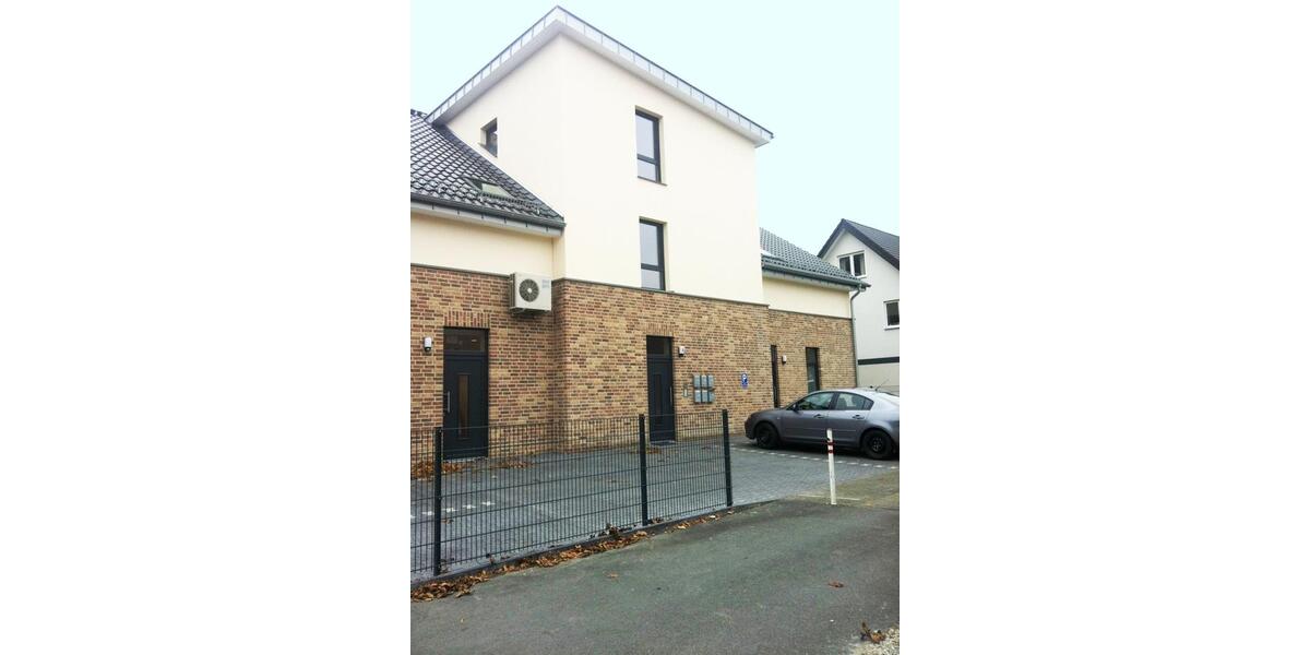 Dachgeschoßwohnung Paderborn Elsen - 2 Zimmer, 75 m&sup2;, 675&euro; | Angebot:25363963